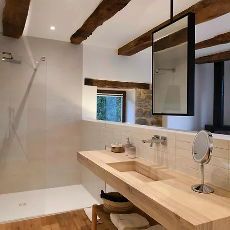 게스트하우스 La Grange De Magdeleine Salles-la-Source