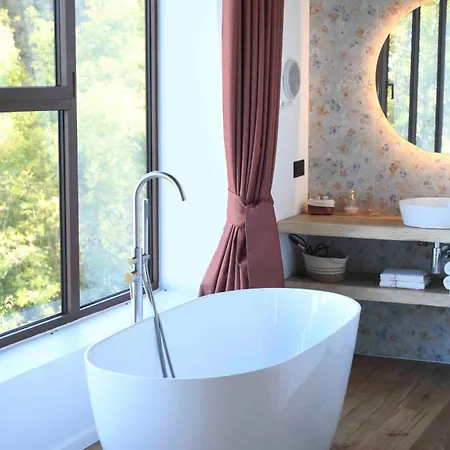 게스트하우스 La Grange De Magdeleine